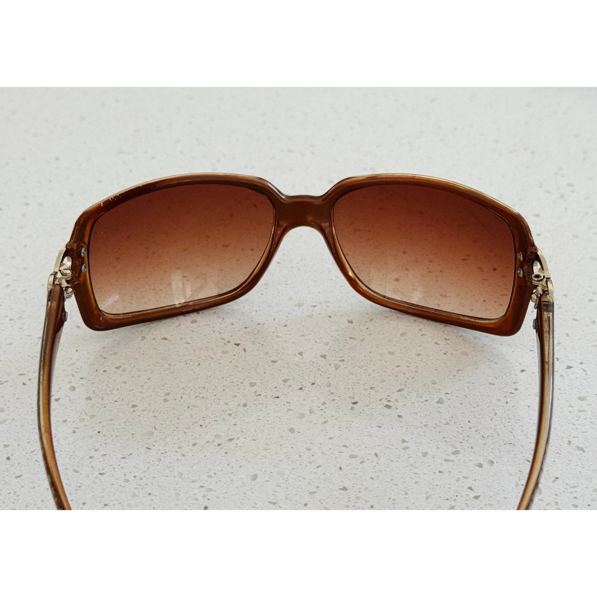 Coach Amber Tortoise Sunglasses C Hinge with Signature Hard Case Y2K