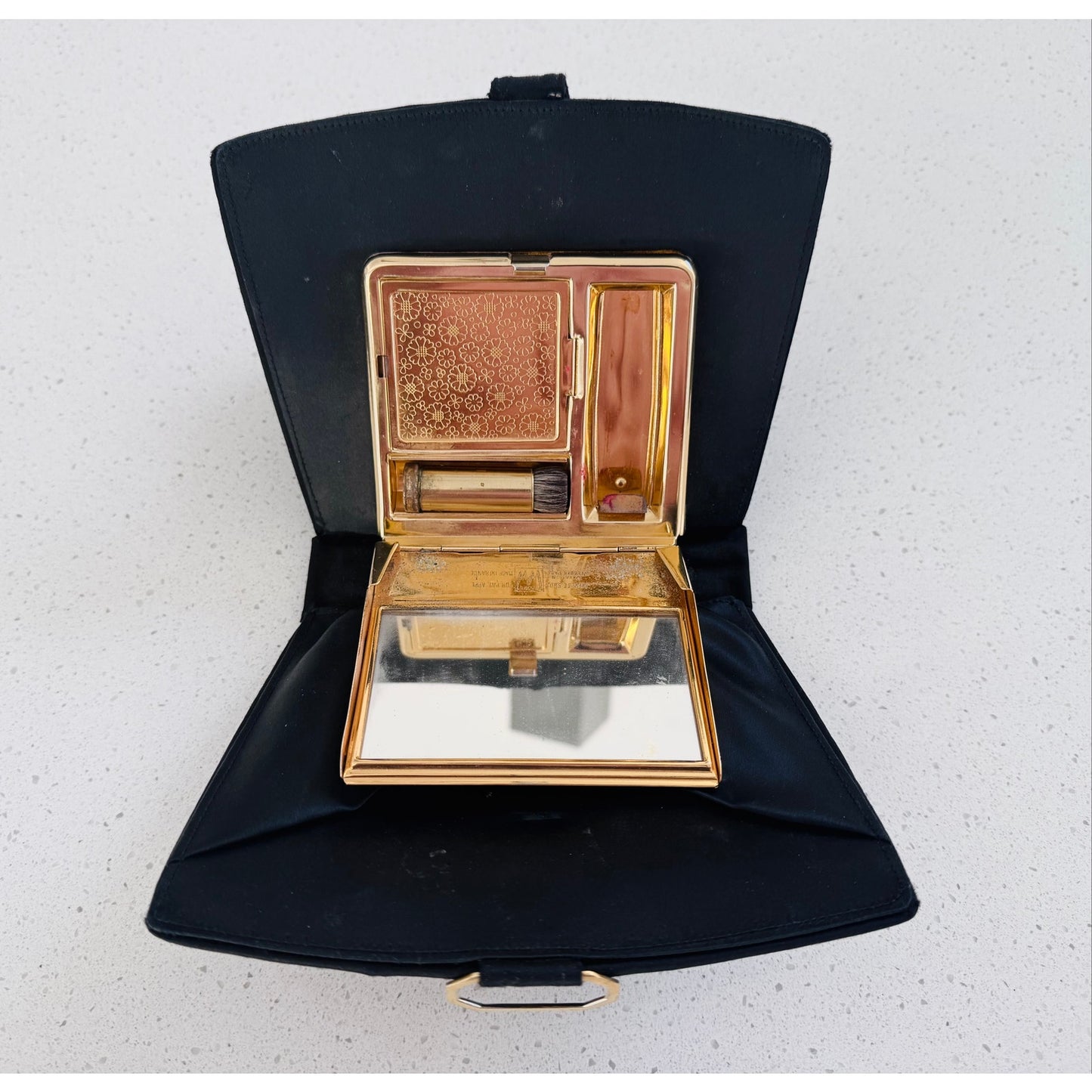 Vintage Volupté Compact Purse/Minaudière, 1940/1950s