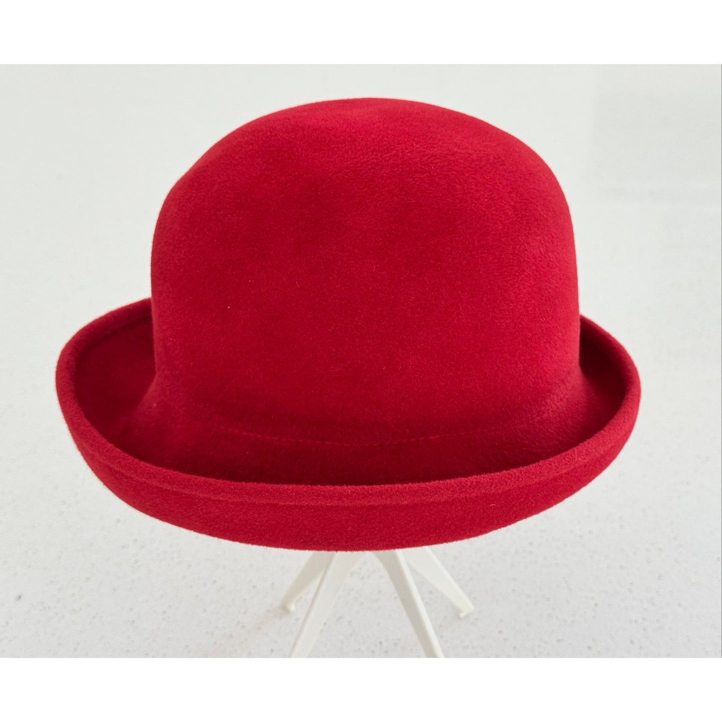 Eric Javits NOS Red Felt Cloche Hat | 1999 | Includes Sunglasses Pictured