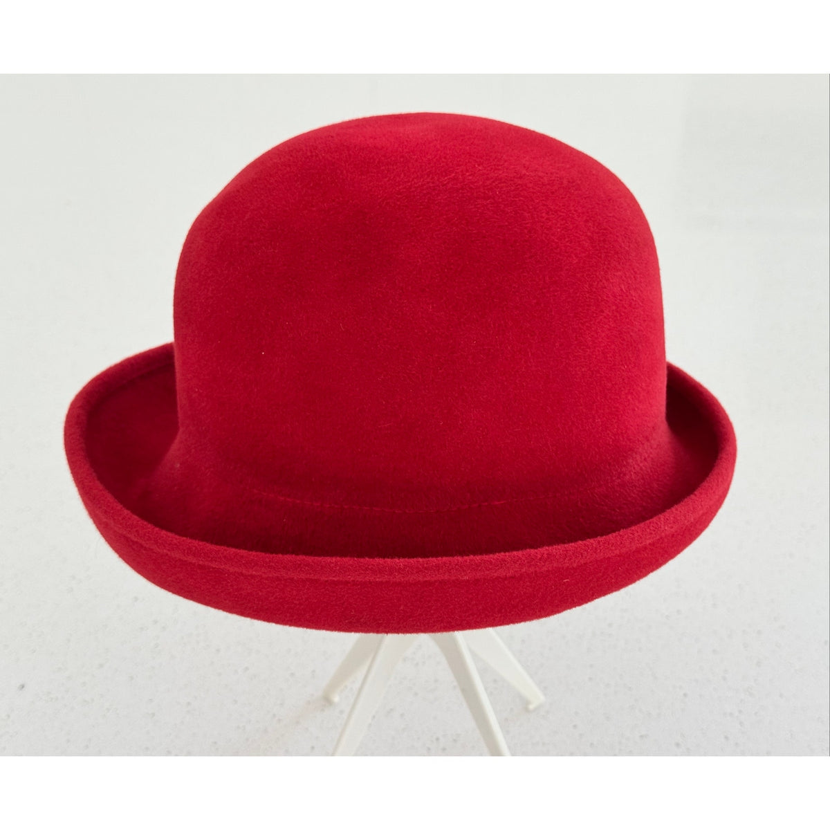 Eric Javits NOS Red Felt Cloche Hat | 1999 | Includes Sunglasses Pictured