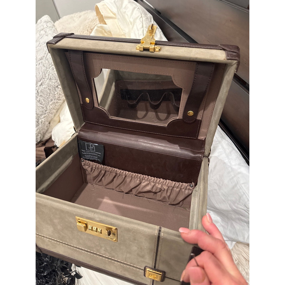 Diane von Furstenberg Hard-Sided Cosmetics Train Case 1970s