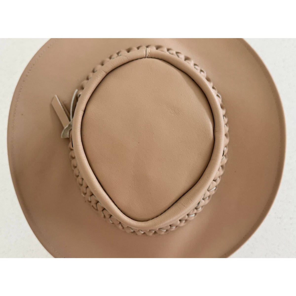 Authentic Bronco Hats New Zealand Hand-Crafted Leather Bushman Hat – Nude/Sand