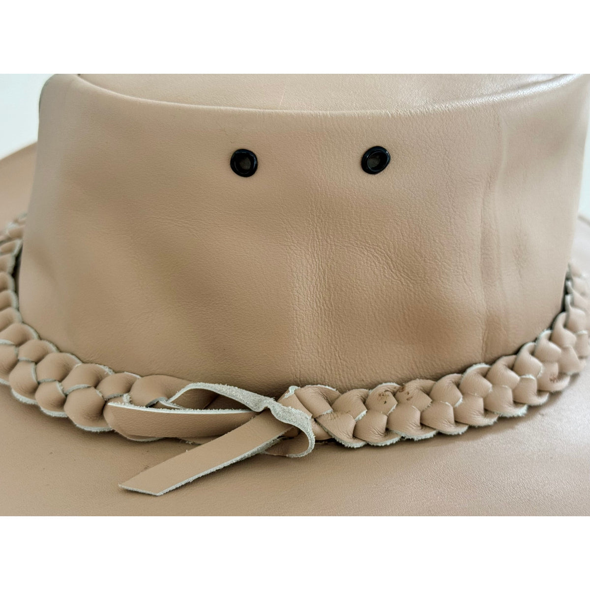 Authentic Bronco Hats New Zealand Hand-Crafted Leather Bushman Hat – Nude/Sand