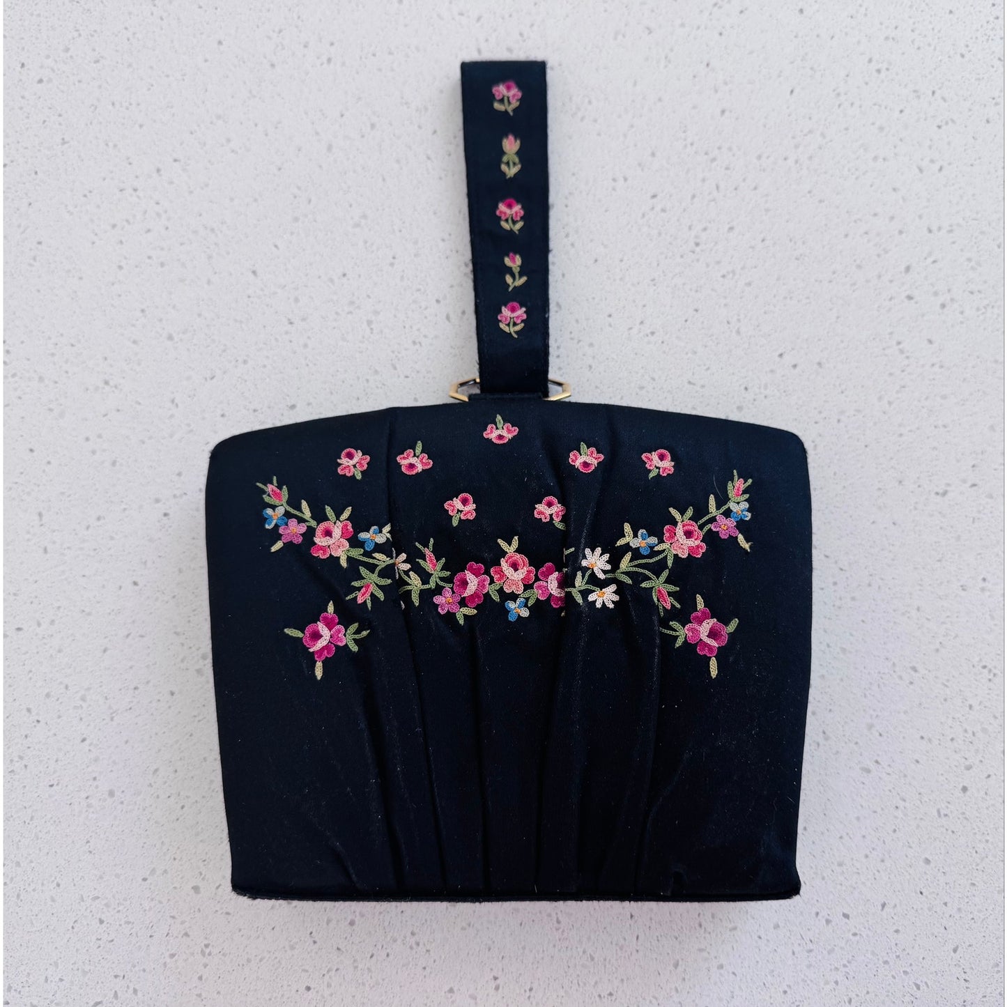 Vintage Volupté Compact Purse/Minaudière, 1940/1950s
