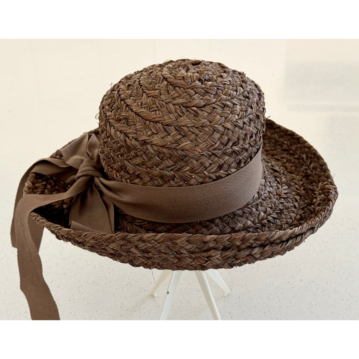 Helen Kaminski Newport Raffia Braid Boater Sun Hat Size 57 Nougat Brown Bow