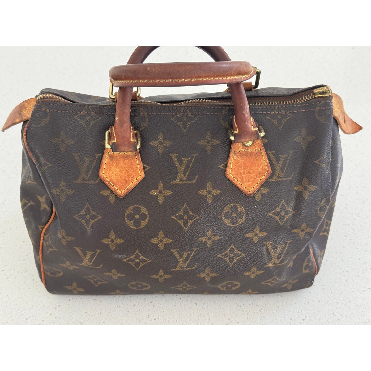 Vintage Louis Vuitton Monogram Speedy 25 (January 2001)